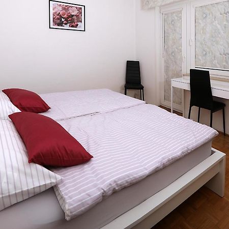 Apartma Dolinar Gorenja Vas  Екстериор снимка
