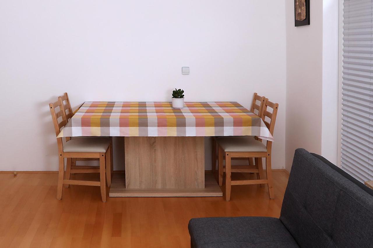 Apartma Dolinar Gorenja Vas  Екстериор снимка